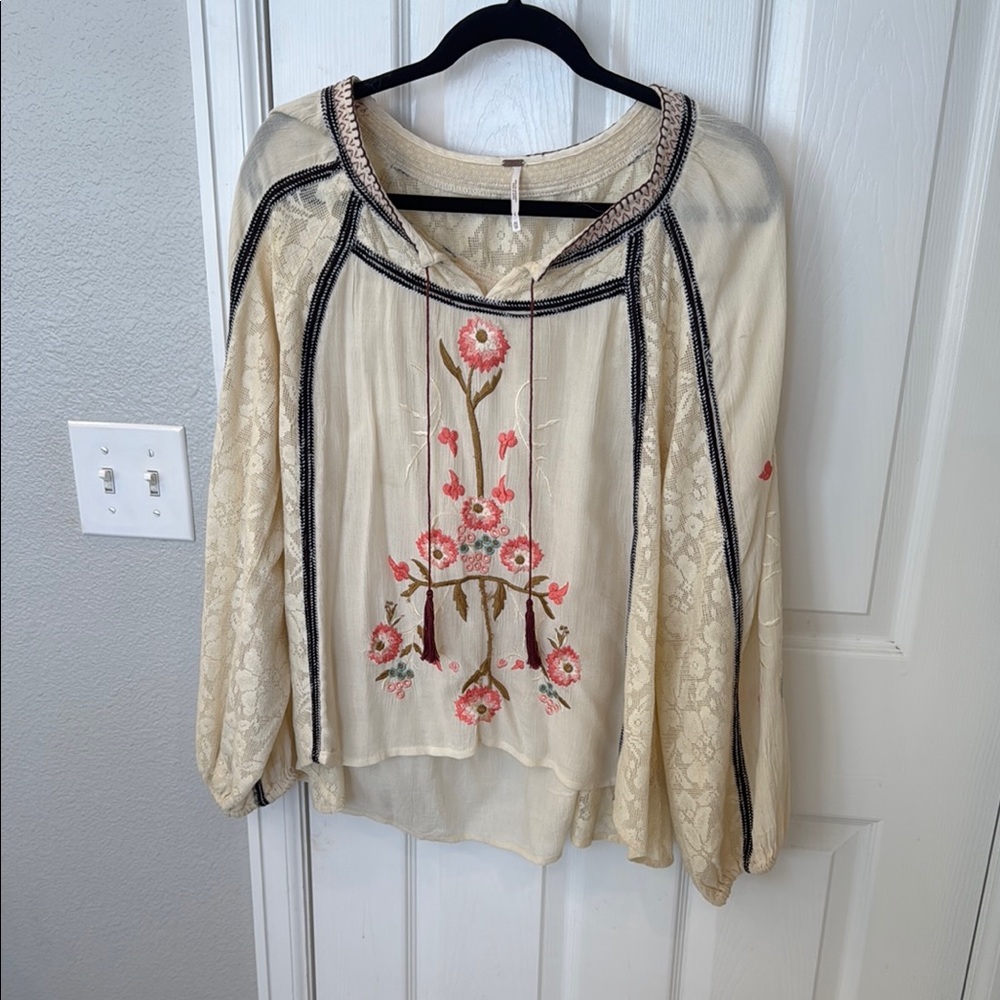 Free People Cream Embroidered Long Sleeve Boho Top XS